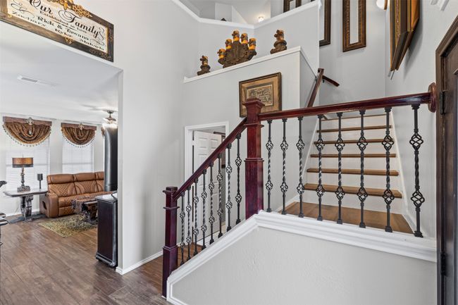332 Carriage Ln, House other with 4 bedrooms, 3 bathrooms and null parking in Saginaw TX | Image 5
