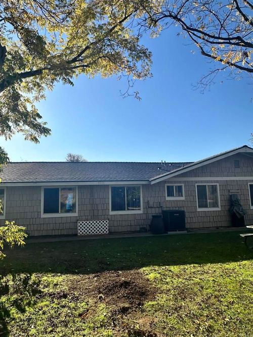 2758 Kauana Loa Dr, Escondido, CA, 92029-1805 | Card Image