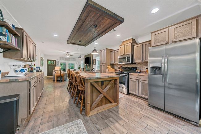 701 Runaway Dr, House other with 3 bedrooms, 2 bathrooms and null parking in Fountain Run KY | Image 13