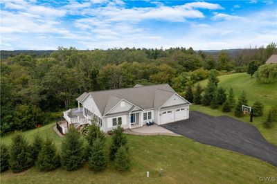 113 Firefly Way, House other with 5 bedrooms, 3 bathrooms and null parking in Camillus NY | Image 2