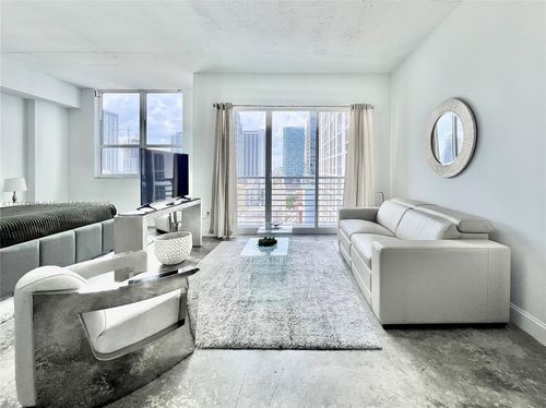 apt-2005-133 Ne 2nd Ave, Miami, FL, 33132-2914 | Card Image