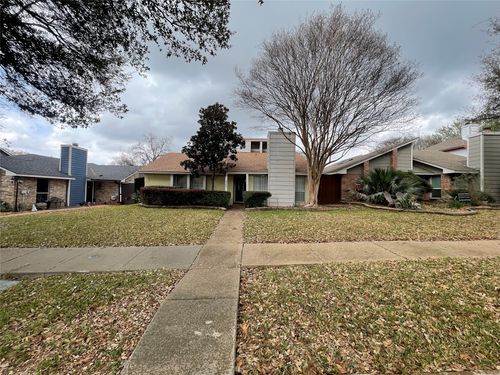 2727 Duval Drive, Dallas, TX, 75211 | Card Image