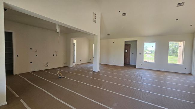 KITCHEN & DINING ROOM AREAS! | Image 9