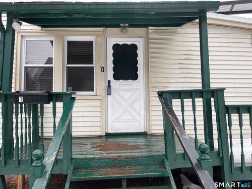 1-80 Grassy Plain St, Bethel, CT, 06801-2862 | Card Image