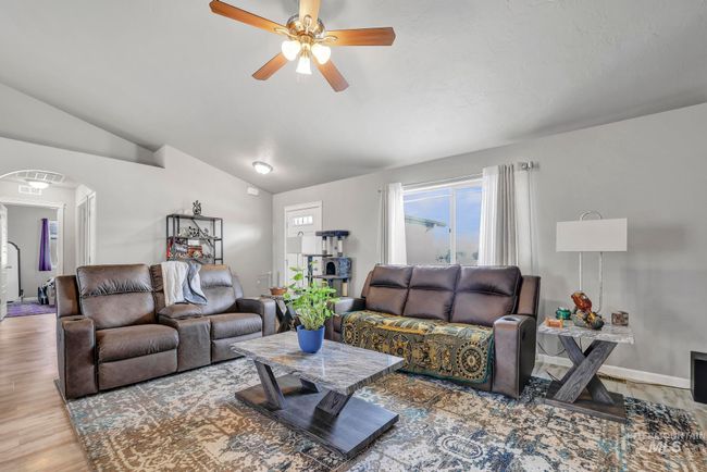830 Cortni Ct, House other with 4 bedrooms, 2 bathrooms and 2 parking in Twin Falls ID | Image 8