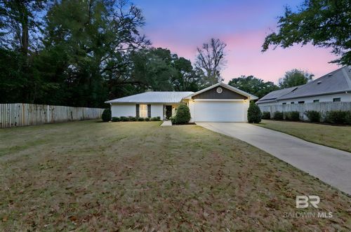 518 Dyson St, Fairhope, AL, 36532-1409 | Card Image
