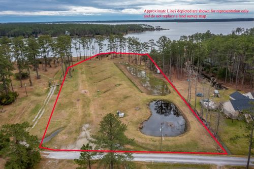 307 Griggs Rd, Vandemere, NC, 28587-9712 | Card Image