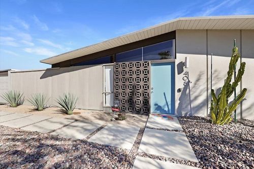 408 E Glen Cir N, Palm Springs, CA, 92262-3000 | Card Image