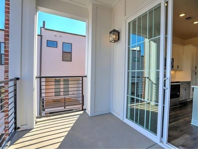 155 Devore Rd, Condo with 2 bedrooms, 1 bathrooms and 1 parking in Alpharetta GA | Image 22