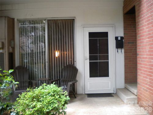e-3-400 Queens Rd, Charlotte, NC, 28207-1447 | Card Image