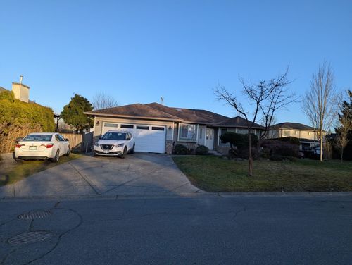 6310 171 St, Surrey, BC, V3S7K4 | Card Image