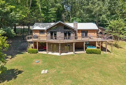79 Winchester Ct, Eddyville, KY, 42038-8574 | Card Image