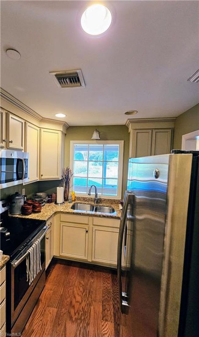 3127 Bermuda Village Dr, House other with 2 bedrooms, 2 bathrooms and null parking in Advance NC | Image 8