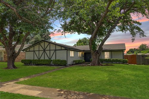 1806 Westbridge Way, Garland, TX, 75044-7688 | Card Image