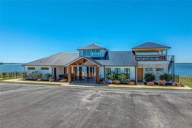 The Peninsula Clubhouse exclusive to homeowners | Image 17