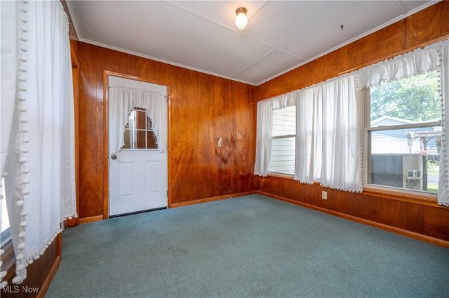573 Grandview Ave, House other with 3 bedrooms, 2 bathrooms and null parking in East Palestine OH | Image 36