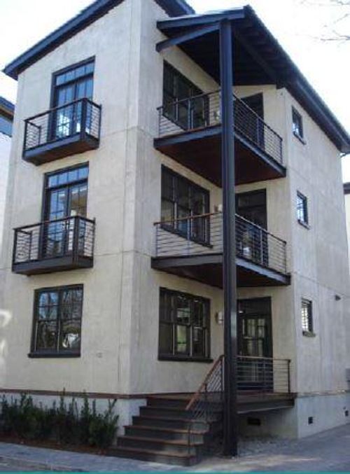 13 Brewster Ct, Charleston, SC, 29403-7424 | Card Image