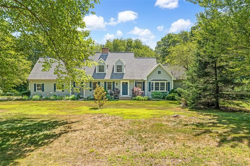 100 Warren Rd, Charlestown, RI, 02813-1335 | Card Image