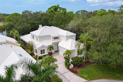 7620 Club Lane, House other with 3 bedrooms, 3 bathrooms and null parking in Sarasota FL | Image 3