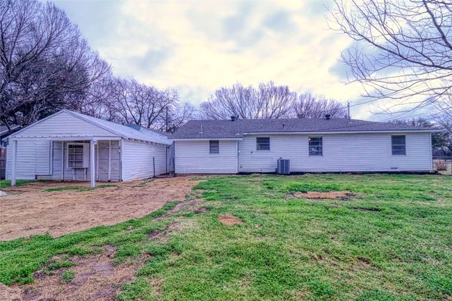 516 S Church St, House other with 3 bedrooms, 2 bathrooms and null parking in Pilot Point TX | Image 32