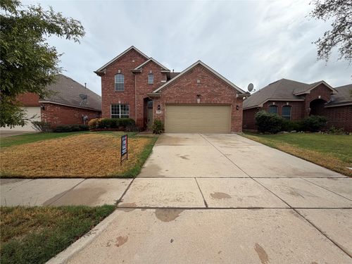 620 Darlington Trl, Fort Worth, TX, 76131-3542 | Card Image