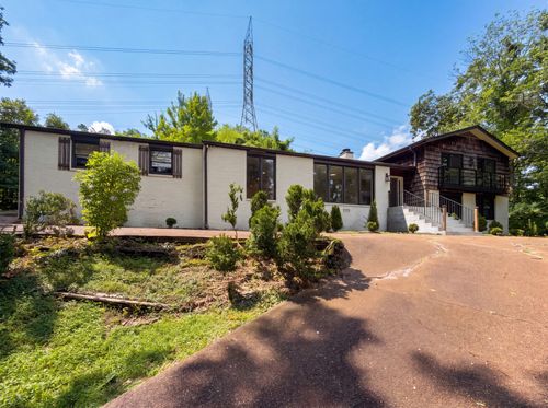 6112 Pinehurst Dr, Nashville, TN, 37215-5610 | Card Image