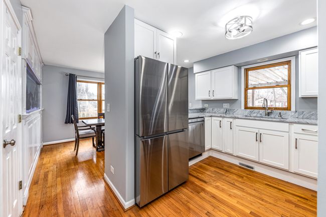 4508 Dorset Ave, House other with 3 bedrooms, 2 bathrooms and 6 parking in Lisle IL | Image 6