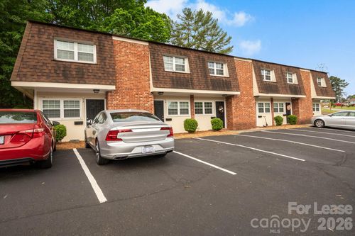 135 Ribet Ave Sw, Valdese, NC, 28690-3240 | Card Image