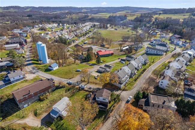 52 Grant St, House other with 3 bedrooms, 2 bathrooms and null parking in Cokeburg PA | Image 31