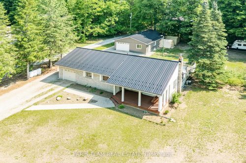 1941 Vespra Valley Rd, Minesing, ON, L9X1A6 | Card Image
