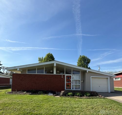 4924 Bayside Dr, Riverside, OH, 45431-2003 | Card Image