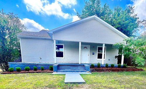 805 W 12th St, Cisco, TX, 76437-3705 | Card Image