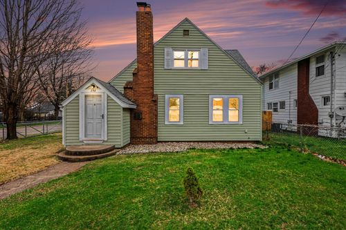 258 Surby Ave, Battle Creek, MI, 49015-3315 | Card Image