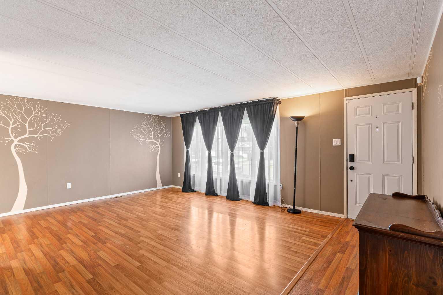 Residential in Lloydminster 5