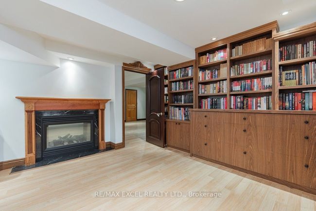 8 Boyd Crt, House other with 6 bedrooms, 3 bathrooms and 8 parking in Markham ON | Image 23