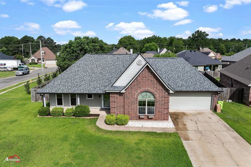 152 Lola Cir, Benton, LA, 71006-4830 | Card Image