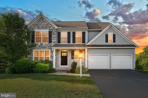 115 Ava Dr, RED LION, PA, 17356-8956 | Card Image