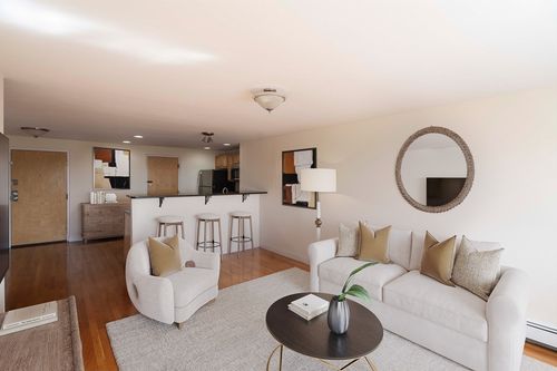308-44 Lafayette Ave., Chelsea, MA, 02150 | Card Image