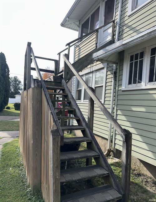 upper-551 6th Street Aly, Peru, IN, 46970 | Card Image
