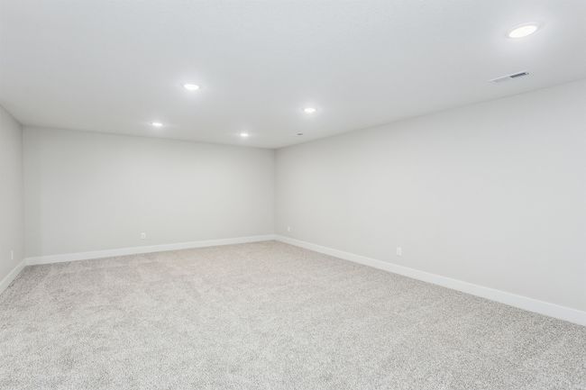 5138 N Toben Dr, House other with 5 bedrooms, 3 bathrooms and null parking in Bel Aire KS | Image 19