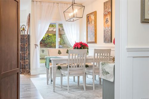 6153 Garside Rd, Nanaimo, BC, V9T6H9 | Card Image