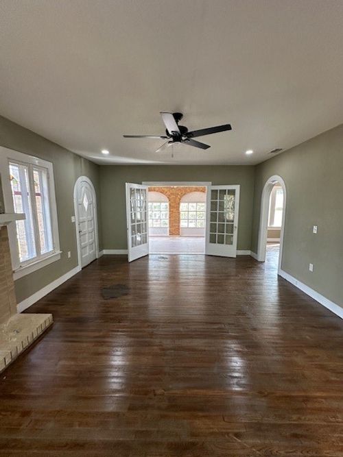 1501 N Jackson St, Palestine, TX, 75803-7139 | Card Image