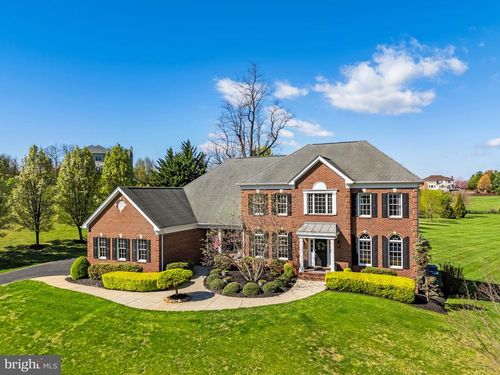 15242 Bankfield Dr, WATERFORD, VA, 20197-1298 | Card Image