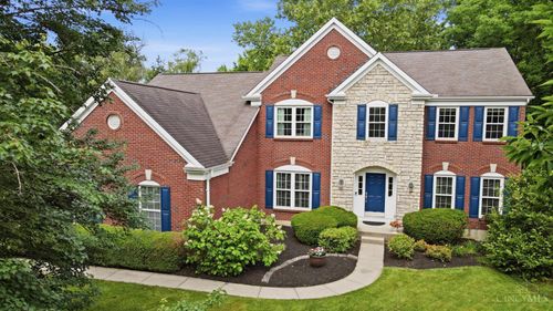 6879 Stonehedge Cir, Goshen, OH, 45140-6037 | Card Image