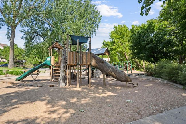 APT-101 - 5 4 Th Ave N, Townhouse with 4 bedrooms, 4 bathrooms and null parking in Minneapolis MN | Image 57