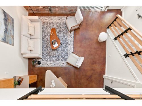 112-3033 Blake St, Denver, CO, 80205-2331 | Card Image
