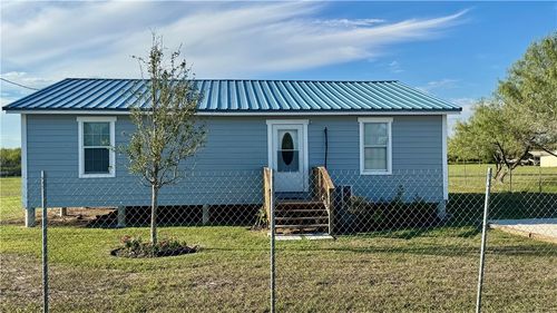 8966 County Road 618, Skidmore, TX, 78389-3854 | Card Image