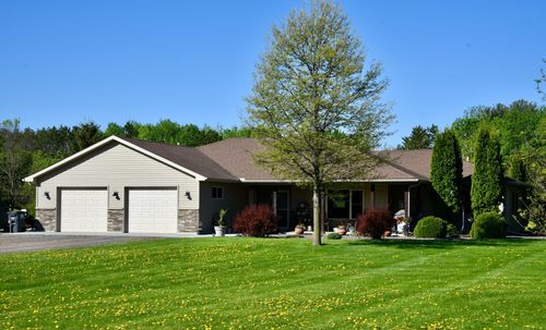 11375 Gem St, Milaca, MN, 56353-4583 | Card Image