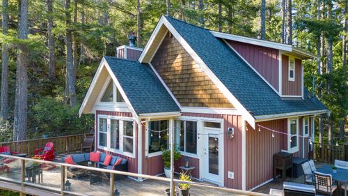 13555 Lee Rd, Garden Bay, BC, V0N1S1 | Card Image