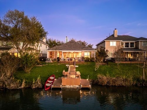 1519 Roaring Springs Ln, Seabrook, TX, 77586-4159 | Card Image